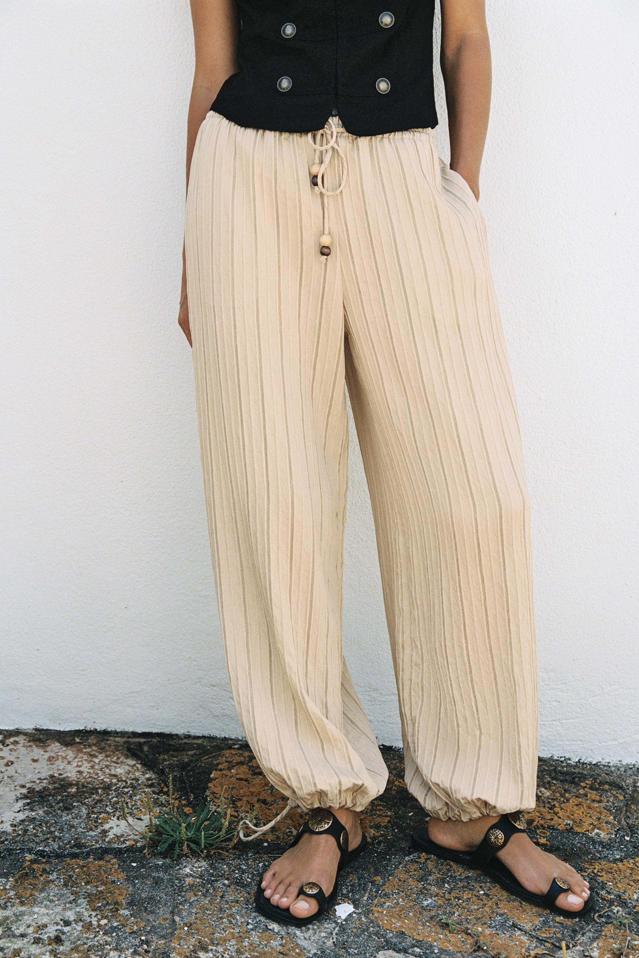 STRIPED WIDE LEG PANTS WITH ELASTIC WAIST